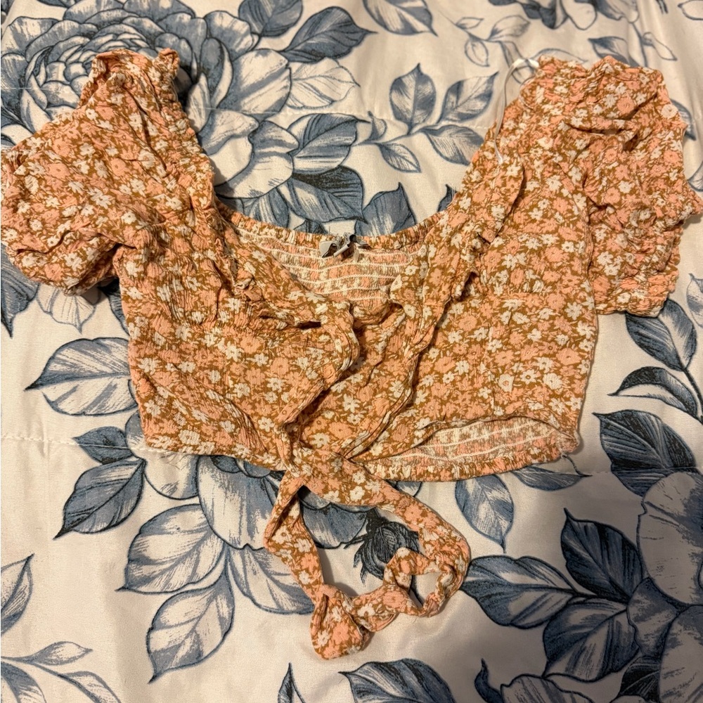 Love Tree Floral Ruffle Top in Pink and White